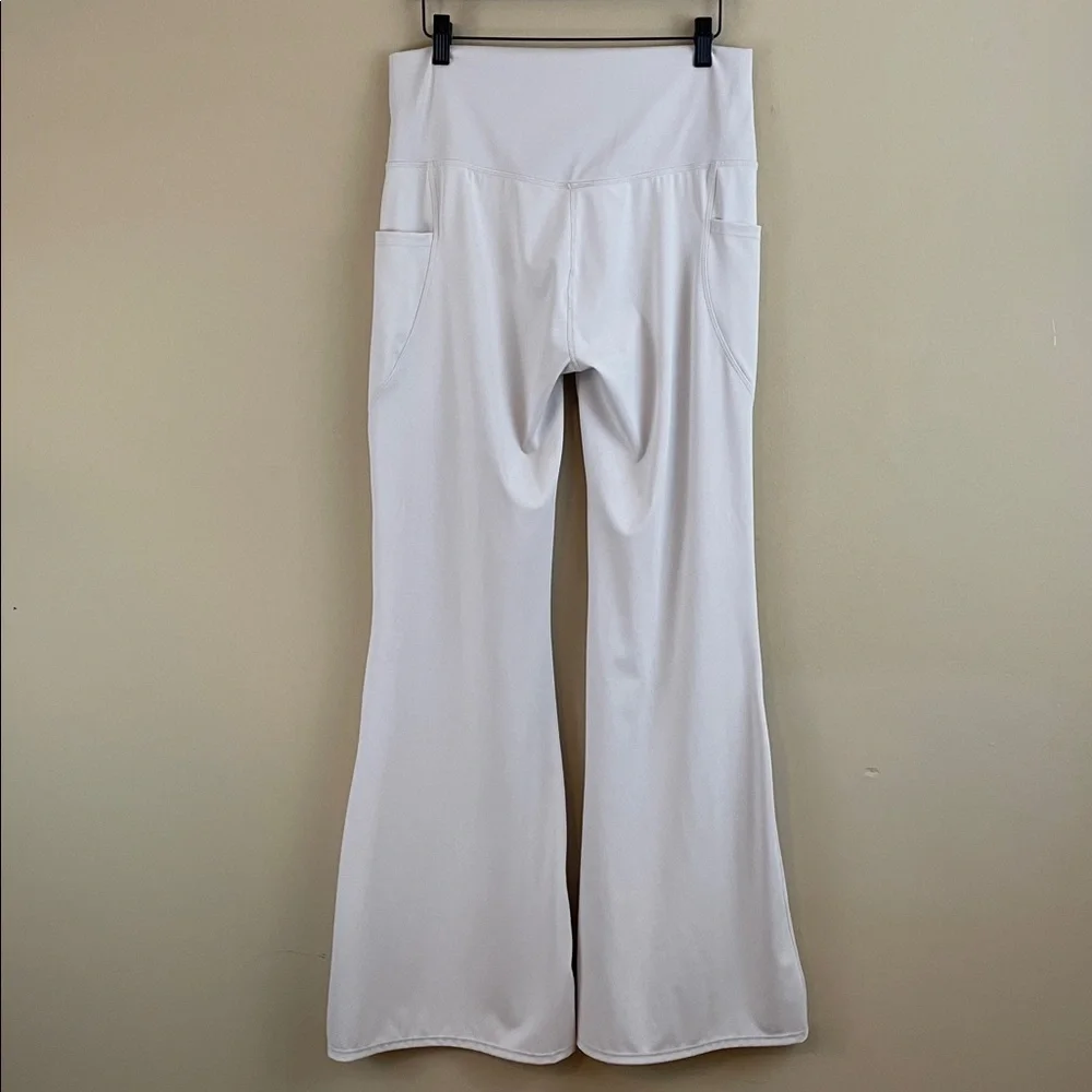 Zenana high rise flare pants White 1X